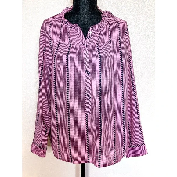 J.‎ Crew Half Button Geometric Pink Blouse Size L - Picture 2 of 10